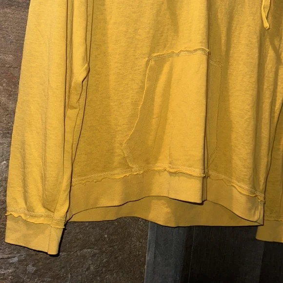 Women’s Medium Bright Yellow Zyia Active Long Sleeve *Great Condition* - Picture 3 of 13